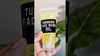 Best turmeric face wash gel that gently cleanses your skin and helps clear blemish acne dark spots