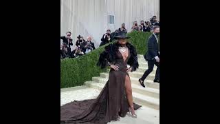 Jennifer Lopez JLO at the Met Gala 2021