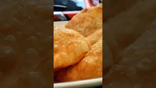 মতিঝিলে ৩২ রকমের ভাজা-পোড়া With  #gasolina By Daddy Yankee #streetfood