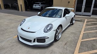 PORSCHE GT3 LOOKS AND SOUNDS