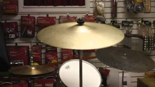 Nice Zildjian 18" Med Crash Cymbal