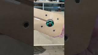 "digest"　Cutting wood into circles with a circle cutting jig　#shorts