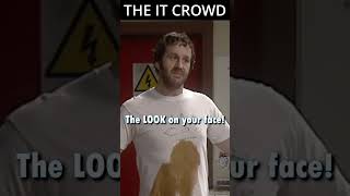 Moss gives Roy his lunch | The IT Crowd #shorts #comedy  #theitcrowd #funny #richardayoade