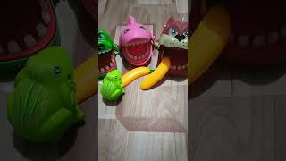 MINI FROG & BANANA #toys #satisfying #trending #subscribe