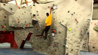 Right Handed Dyno, The Climbing Hangar, Liverpool