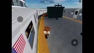 2 trains arriving at Seneca ave roblox Mrtle ave lines