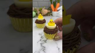 Baby chicks 🐣💛 #cupcakes #minicame #cakedecorating #baking #easterbaking #ytshorts #chicks #shorts