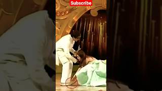 Aishwarya touches feet of Amitabh Bachchan...#aishwaryaraibachchan #aish #amitabhbachchan #yt