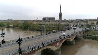 Bordeaux pont de pierre avec drone