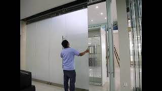 Interior Exterior Hinge Bifold Door Patio Sunroom Door 8-12mm Frameless Glass Partition Folding Door