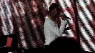 AMERICAN IDOL TOUR SINGING RUNAWAY BABY JACKSON MS 7/31/12