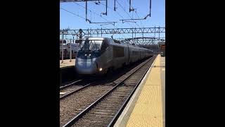 Amazing Acela Hornshow!