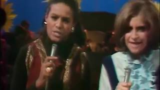 Julie Budd and Barbara McNair "Teach Your Children" 1970