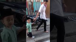 Pas mau berangkat jumatan #shorts #familyvlog #baby #islam