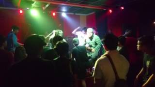 C4D - Serangga Pilihan (Live at The Rockin)