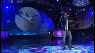 Young Miley & Billy Ray Cyrus - Holding On To A Dream (Live)