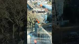 IS THIS DUDE BRAVE OR STUPID?😳 #crazy #workers #unsafe #clips