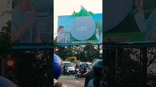 Pemasangan iklan baliho LED Le Minelare BA Irwansyah & Zaskia Sungkar #shorts