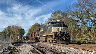 Solo NS ES44DC 7693 Leads Geometry Train 92G on 11/12/24