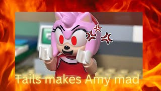 Tails highly offends Amy (Lego Animation)