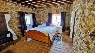 Cortijo Las Ventanas, Riogordo - Video 4 of 10 :  Main house inside