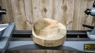 Woodturning - wallnut bowl with elegant shape