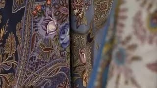 Russian scarves and shawls from Pavlovsky Posad