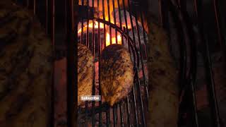 char grilled chicken breast.      #bbq #food #grilling #kitchen #chef #grill #chicken #foodie