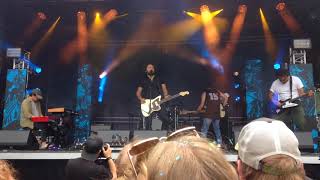 Gang of Youths: "What Can I Do If the Fire Goes Out?" (Live @ TRNSMT Festival, Glasgow, 08/07/18)