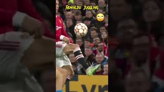 🔥Players juggling🔥😂😅😂#football #fyp #goat #legend #funny Like and sub for more funny videos⚽️⚽️