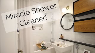 Easy Homemade Shower Cleaner with Vinegar and Dishwashing Liquid