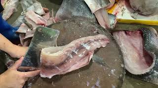 Wow! Amazing Big Fish Cutting Video inside the Market | FLV Official