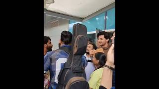 Darshan raval at Delhi airport.#darshanraval