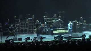 Pearl Jam - "Mind Your Manners" Live @ Barclays Center, Brooklyn 10/18/13