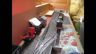 Derry's Yard - A shunting Loop with Peco Set-Track points.