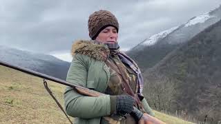 A day in the snowy mountain and bird hunting for survival