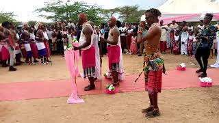 Khalisquare loorosila performing reto in wedding (Lydia weds Evans)