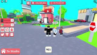 Roblox Youtube Simulator LegendProPanda takma adıyla troll yaptım.(Kandılar)