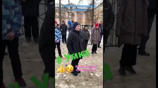 Умка пришёл поздравить Артёма в школу! С днём рождения 🥳! #shorts #нн #топ #нижнийновгород #умка