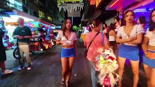 Pattaya Soi 6 in the evening