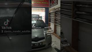 YARIS BAKPAO PASANG KACAFILM SUN PROTECTOR BLACK CROME