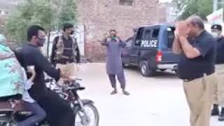 LOCKDOWN IN KARACHI | POLICE REQUEST PEOPLE PLZ STAYHOME