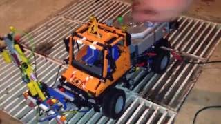 lego technic Unimog et bras arroseur V1.0