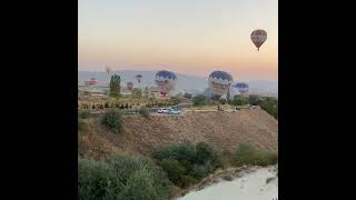 Göreme'nin üstünde Uçhisar'ın altında balonlar havalanmaya başladı