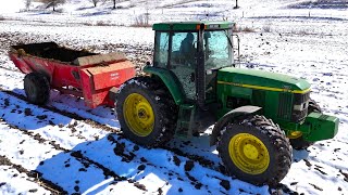 John Deere 7510 Hauling Manure in March!