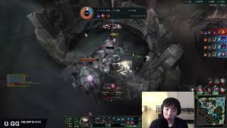 Doublelift reacts to Fiddlesticks 1v4 crazy fight