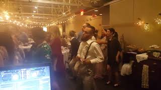 Wobble time wedding 111917