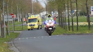 [Spoedtransport] politiemotor begeleidt ambulance 25-126 met spoed naar het ziekenhuis