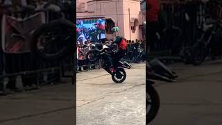 #pulsar200ns #viralvideo #bajaj #pulsarn160 #pulsarns200 #explore #trendingshorts #bike #stunt