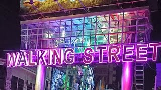 Walking Street Live